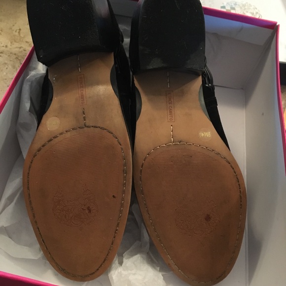 Black Leather Suede booties w/cutout side detail. - Picture 7 of 8